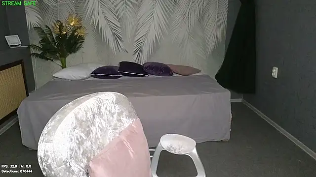 Snapshot of Nola_Nurse chatting on July 2026 02:19:02 PM Nola Nurse online show from July 2026 02:19:02 PM