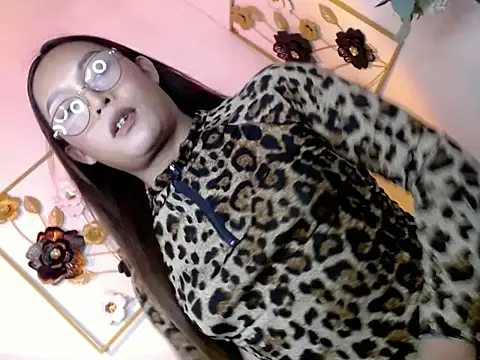 delilahxxxxx online show from June 2026 02:17:02 AM