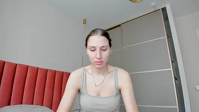 Snapshot of SofiClimbing chatting on March 2025 04:38:02 AM SofiClimbing online show from March 2025 04:38:02 AM