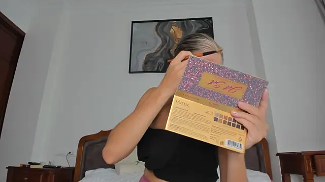 Snapshot of SofiClimbing chatting on September 2025 06:18:02 AM SofiClimbing online show from September 2025 06:18:02 AM