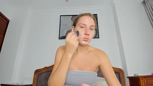 Snapshot of SofiClimbing chatting on November 2025 05:10:02 AM SofiClimbing online show from November 2025 05:10:02 AM