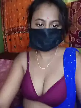 Snapshot of Sayanichatterjee024 chatting on July 2026 10:43:02 AM Sayanichatterjee024 online show from July 2026 10:43:02 AM