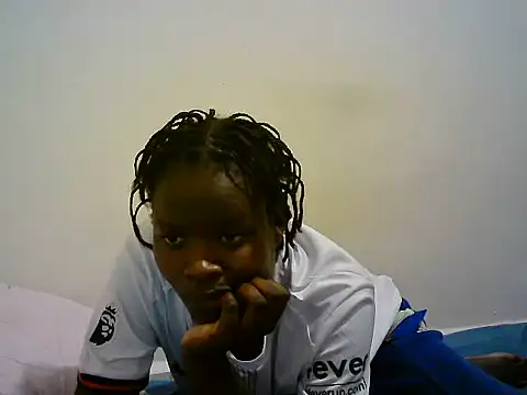 Snapshot of BerryJulie chatting on June 2026 06:42:01 PM BerryJulie online show from June 2026 06:42:01 PM
