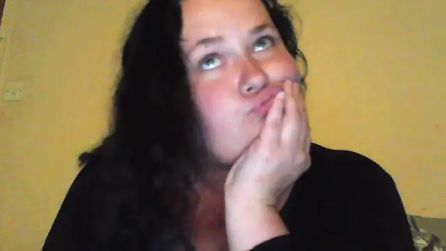 Snapshot of CurvyScarlett69 chatting on June 2026 09:16:02 PM CurvyScarlett69 online show from June 2026 09:16:02 PM