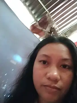 Yummyleyn online show from July 2026 01:22:01 AM