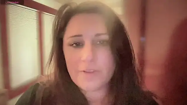 Snapshot of maddiliz chatting on February 2025 01:19:01 AM maddiliz online show from February 2025 01:19:01 AM