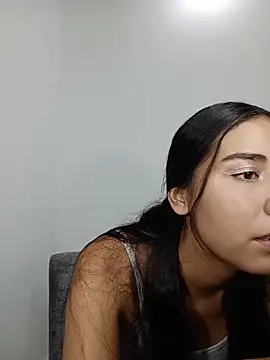 Danna Petite88 online show from June 2026 12:27:01 AM