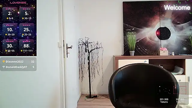 Yevgeshka-Milashka online show from February 2025 02:42:02 PM