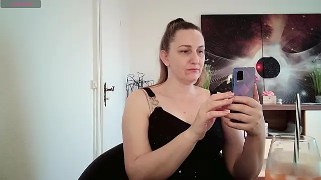 Yevgeshka-Milashka online show from March 2025 04:28:02 PM