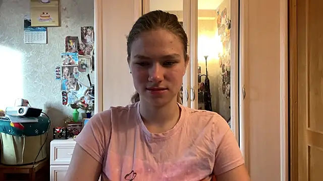 Codi Rostersy online show from June 2026 03:09:02 AM