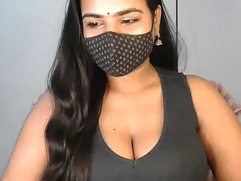 Snapshot of Curvy_Deepa chatting on June 2026 05:34:01 AM Curvy Deepa online show from June 2026 05:34:01 AM