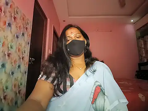 Snapshot of Meenakshy chatting on July 2026 03:59:01 PM Meenakshy online show from July 2026 03:59:01 PM