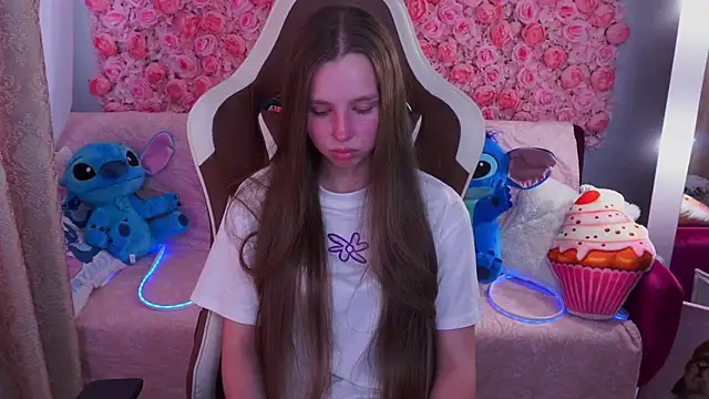 Sasha Foxyyy online show from June 2026 01:46:02 PM