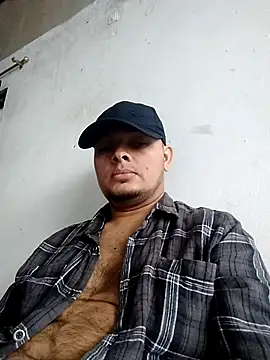 Snapshot of EnzoDesire chatting on July 2026 05:08:02 PM EnzoDesire online show from July 2026 05:08:02 PM