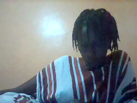 Snapshot of Zinnah_Q chatting on June 2026 04:56:02 PM Zinnah Q online show from June 2026 04:56:02 PM