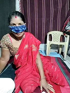 Snapshot of saritabhabixxx chatting on June 2026 05:00:01 PM saritabhabixxx online show from June 2026 05:00:01 PM