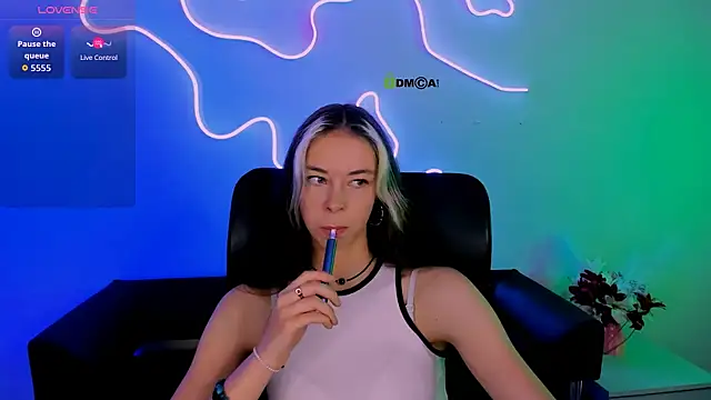 Snapshot of lia_dream_ chatting on June 2026 08:49:02 AM lia dream online show from June 2026 08:49:02 AM