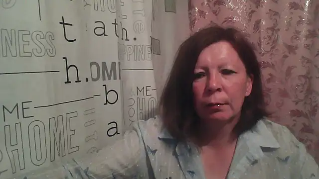 Schastlivaya43 online show from June 2026 07:16:02 PM