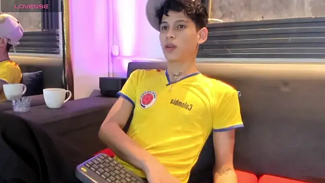 Brianhot0F online show from June 2026 11:53:02 AM