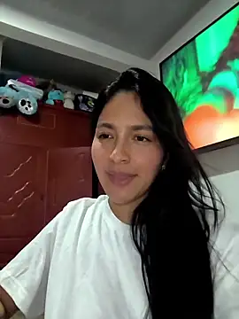 Snapshot of SophiCastro09_ chatting on June 2026 12:46:02 AM SophiCastro09 online show from June 2026 12:46:02 AM