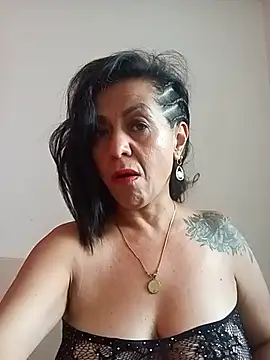 Snapshot of awezomepenelope chatting on June 2026 06:34:01 PM awezomepenelope online show from June 2026 06:34:01 PM