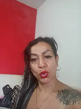 Snapshot of awezomepenelope chatting on June 2026 11:04:02 AM awezomepenelope online show from June 2026 11:04:02 AM