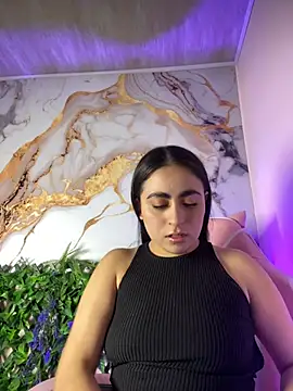 LILI 911 online show from July 2026 06:04:01 PM
