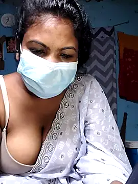 Snapshot of Mis-maya chatting on June 2026 07:04:02 PM Mis-maya online show from June 2026 07:04:02 PM