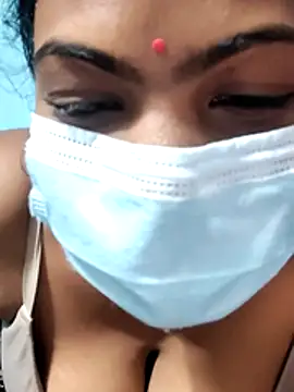 Snapshot of Mis-maya chatting on June 2026 04:35:02 PM Mis-maya online show from June 2026 04:35:02 PM