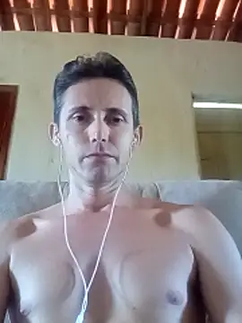 Snapshot of natalicio323 chatting on June 2026 02:44:02 PM natalicio323 online show from June 2026 02:44:02 PM