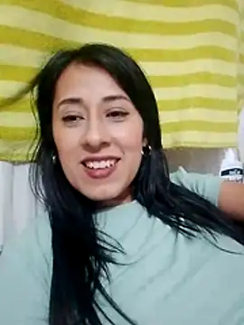 Snapshot of ELY_FE_ chatting on June 2026 02:00:01 AM ELY FE online show from June 2026 02:00:01 AM