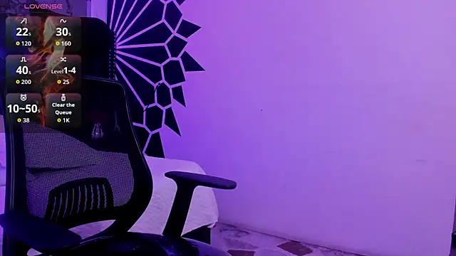 MilanMoon  online show from July 2026 12:52:02 PM