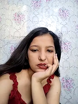 Snapshot of Queen_Rosyy chatting on June 2026 04:09:01 AM Queen Rosyy online show from June 2026 04:09:01 AM