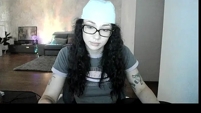 elisskriter online show from July 2026 12:14:02 PM