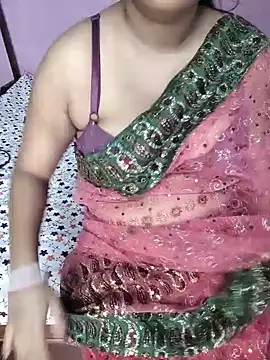 Snapshot of SWEETY-099 chatting on July 2026 05:25:02 AM SWEETY-099 online show from July 2026 05:25:02 AM