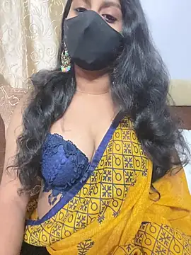 Clara-Lilly online show from July 2026 10:30:01 AM