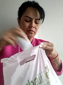 Juanita6908 online show from June 2026 11:57:02 AM