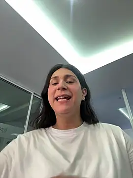 AryloverX online show from July 2026 09:09:02 PM
