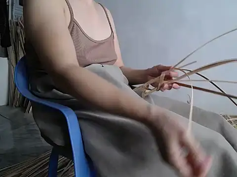 lilaesa online show from June 2026 03:25:01 AM