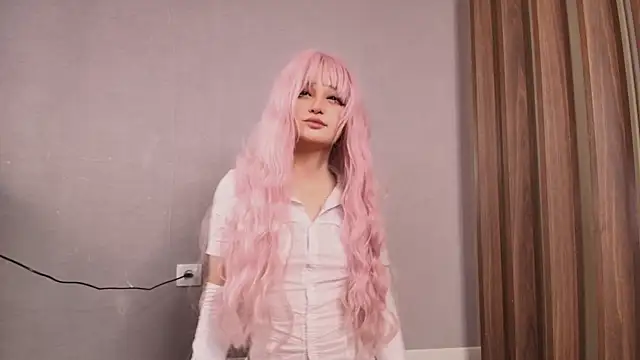 mimi cutee online show from June 2026 02:56:01 AM