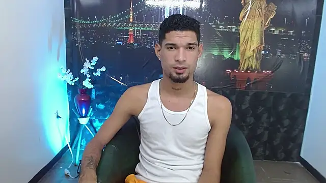 Snapshot of Carlos_eclipse chatting on July 2026 07:51:02 PM Carlos eclipse online show from July 2026 07:51:02 PM