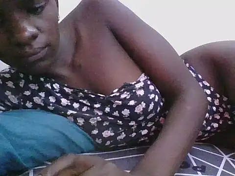 Snapshot of ebonypetite2 chatting on July 2026 06:06:02 AM ebonypetite2 online show from July 2026 06:06:02 AM