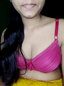 Snapshot of Ishaniya chatting on July 2026 09:17:01 PM Ishaniya online show from July 2026 09:17:01 PM