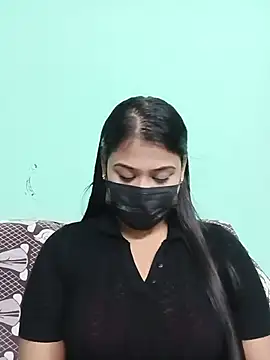 Snapshot of Sweathatamil chatting on June 2026 05:01:02 PM Sweathatamil online show from June 2026 05:01:02 PM