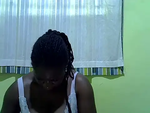 Snapshot of CURVY-CORAZZON chatting on July 2026 10:39:01 AM CURVY-CORAZZON online show from July 2026 10:39:01 AM