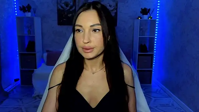 NikoleMills online show from July 2026 06:05:01 AM