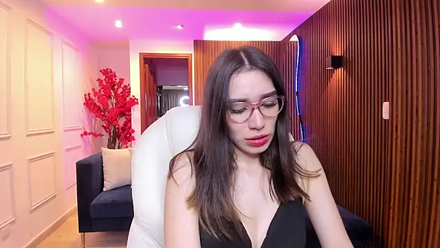 Snapshot of Emma_caarter_ chatting on July 2026 03:27:01 AM Emma caarter online show from July 2026 03:27:01 AM