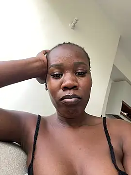 Snapshot of Sweet-Sandrah chatting on June 2026 12:18:02 PM Sweet-Sandrah online show from June 2026 12:18:02 PM
