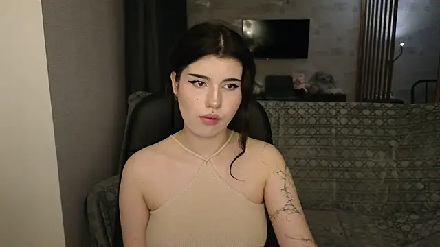 Snapshot of SolanaFlipper chatting on June 2026 09:06:02 PM SolanaFlipper online show from June 2026 09:06:02 PM