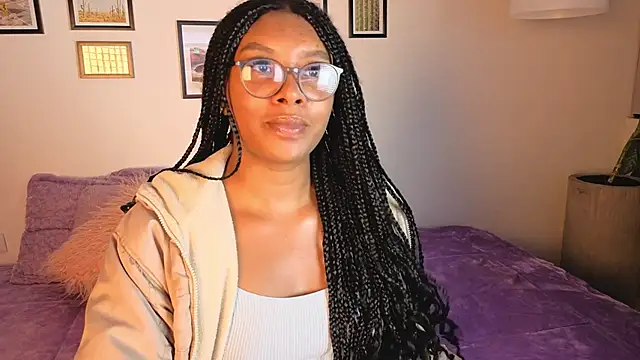 Victoria-Jacksonn online show from June 2026 08:10:01 PM